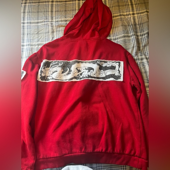 HerUniverse Mulan Hoodie - Picture 4 of 5